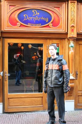 Jeff in fromt of De Dampkring, the coffee shop form Ocean's 12. (Me in the reflection.)