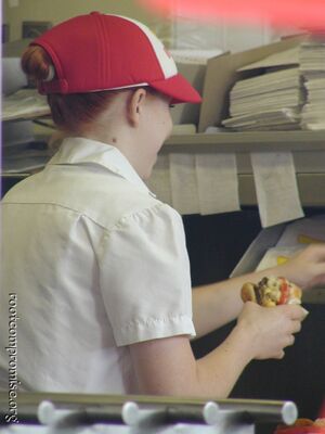 Make my burger biatch!!