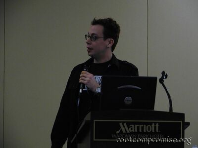 Shmoocon_2005_118.jpg