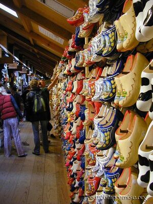 Woode shoes come in a variety of colors, shapes, and sizes.