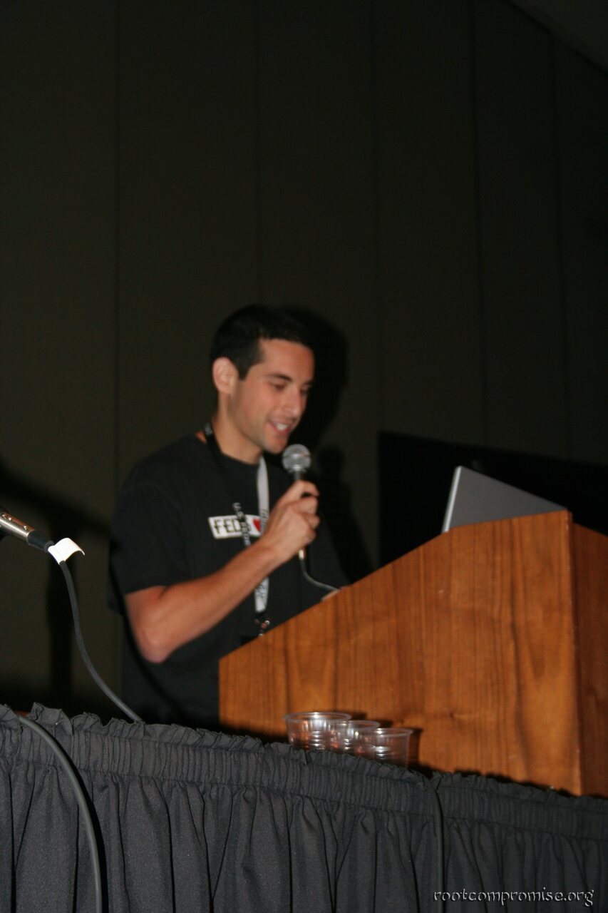 Defcon_15_205.jpg