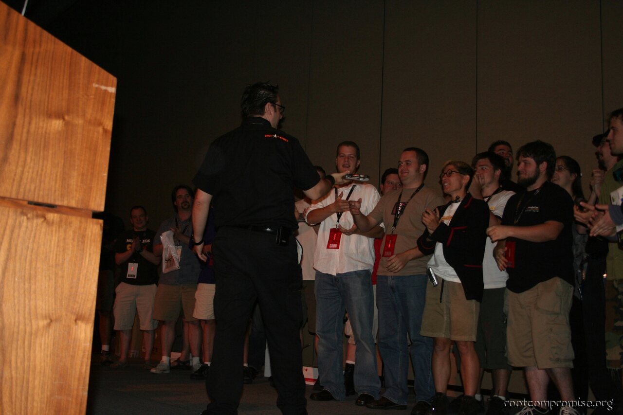 Defcon_15_220.jpg