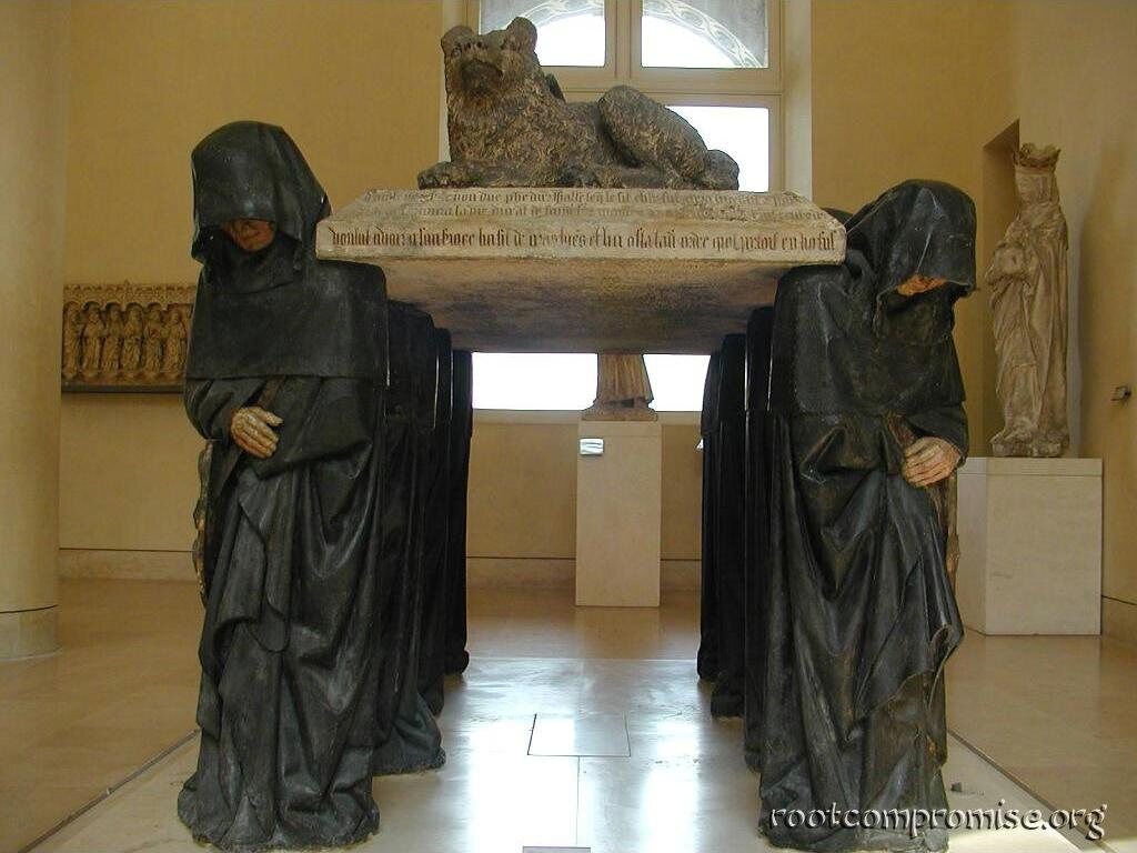The Tomb of Philippe Pot from another angle.